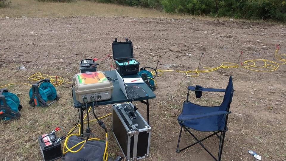 44625115_247852295898497_407758332451880960_n (1)