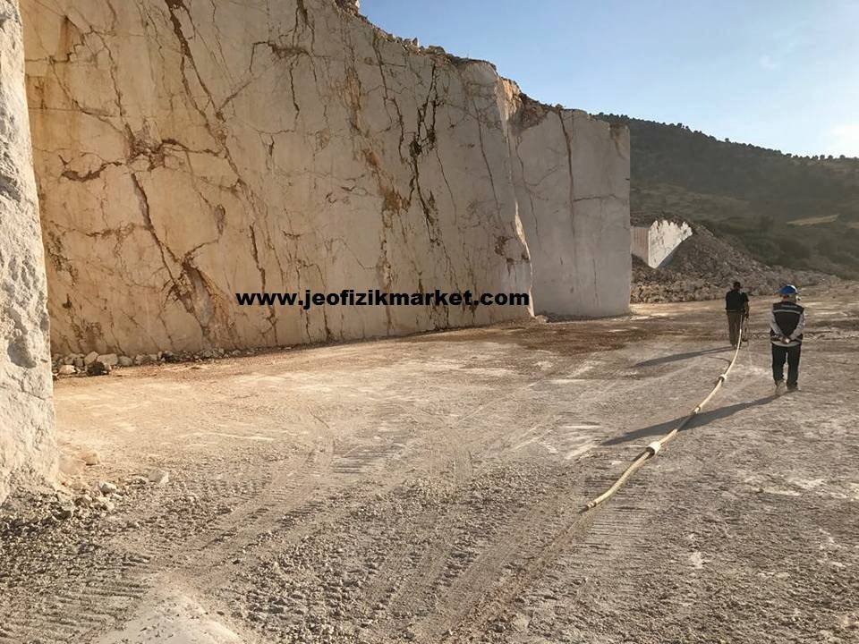 22046657_669297929928915_5310214424124048850_n